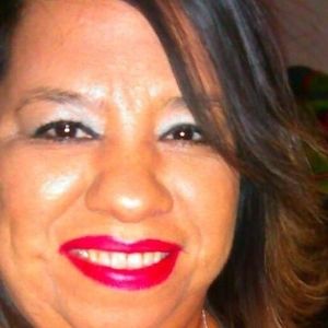 Meet your Posher, Debra